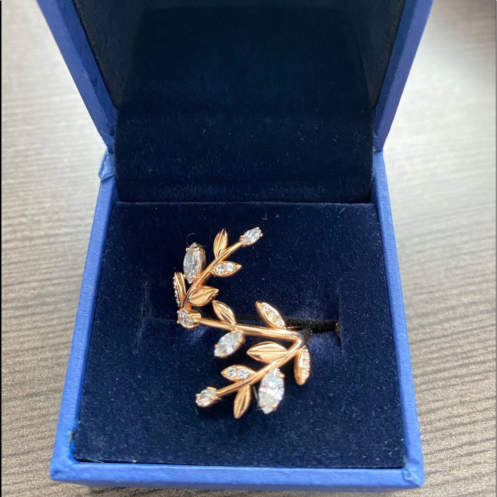 Swarovski ring